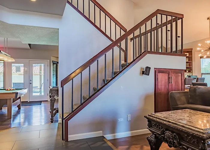 Leisurely House Near Kierland Pool Hot Tub Games