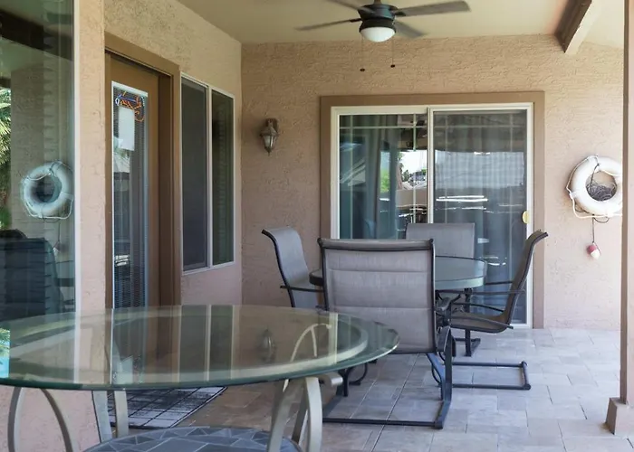 Leisurely House Near Kierland Pool Hot Tub Games Holiday home Scottsdale