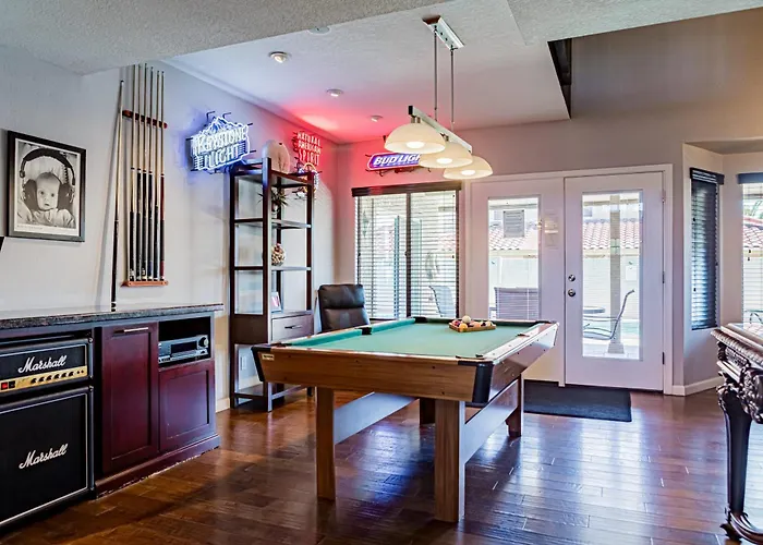 Leisurely House Near Kierland Pool Hot Tub Games *